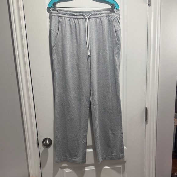 3-Lululemon Soft Jersey Straight-Leg Mid-Rise Pant - Picture 3 of 11